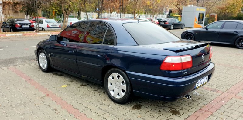 Opel Omega