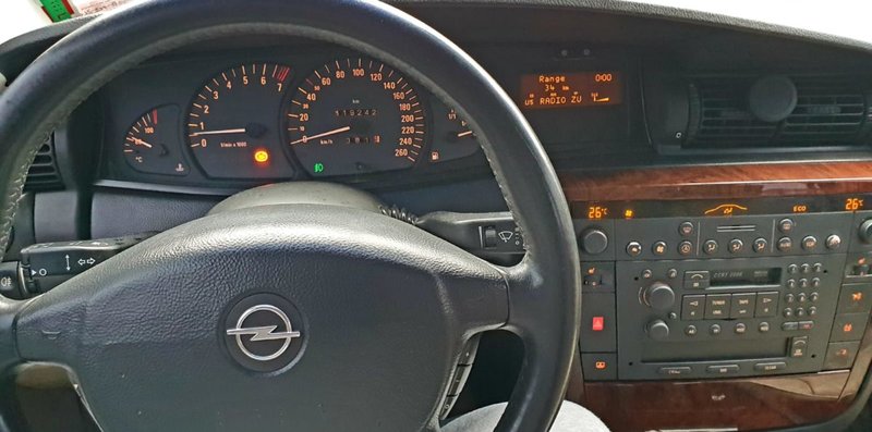 Opel Omega